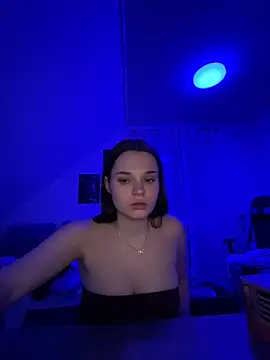 ElenaMariee's cam snapshot