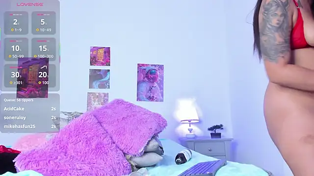 giseele-gigii's cam snapshot