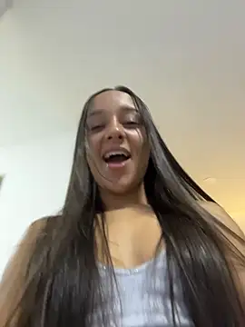 Brunettecollins05's cam snapshot