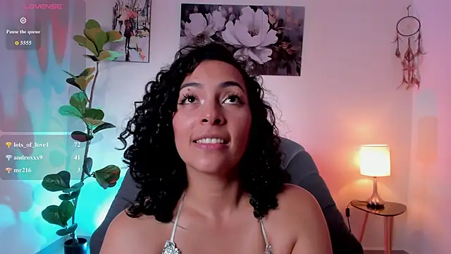 JulianaPons's cam snapshot