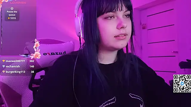 KristiBloom's cam snapshot