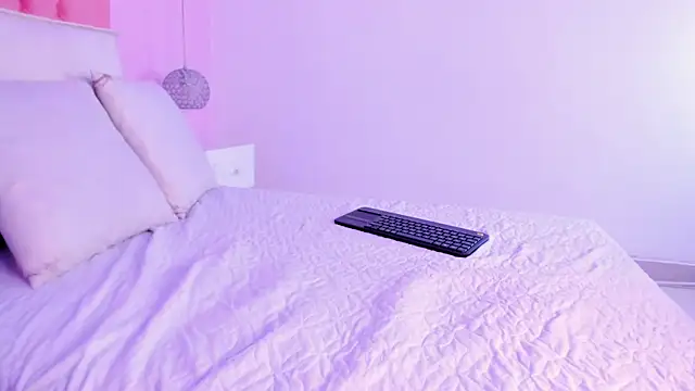 CannelaSmith's cam snapshot