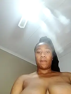 SexyLipss_'s cam snapshot