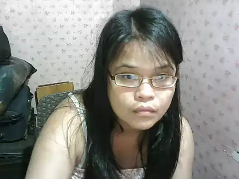 Hotty_babe23 live sex cam