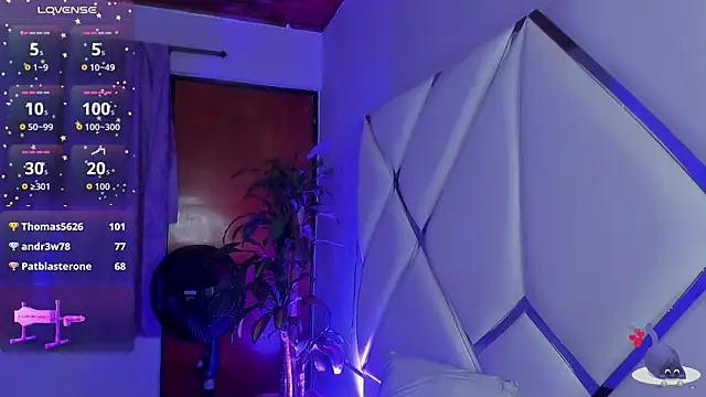 Lia_Kitten2's cam snapshot