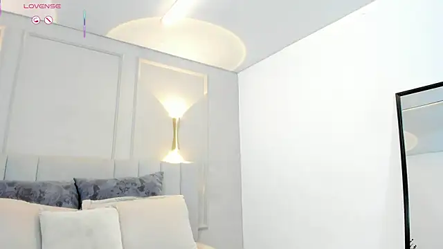 victoria_bourne's cam snapshot