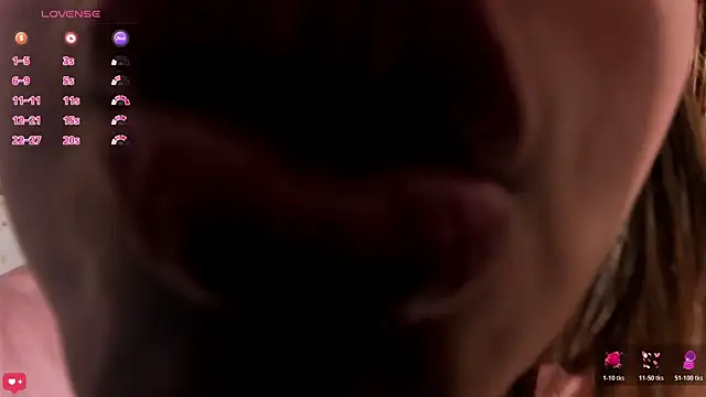 Zuzu_sweet's cam snapshot