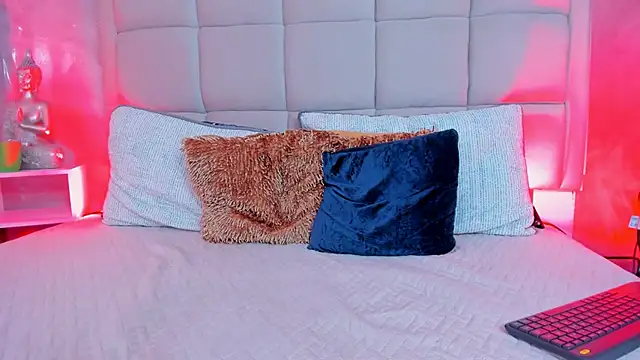 Hecatee_77's cam snapshot