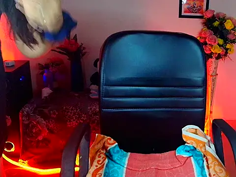 CoupleMagic's cam snapshot