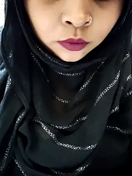 Indian-Nazia's cam snapshot