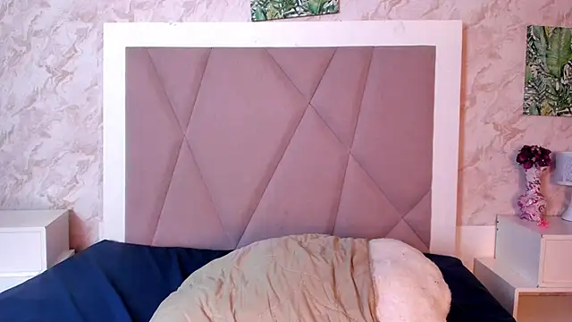 Madhison_5's cam snapshot