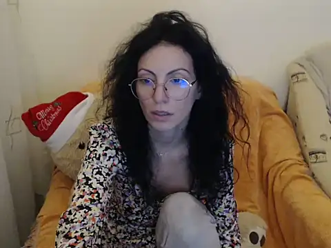 Emmatoo's cam snapshot