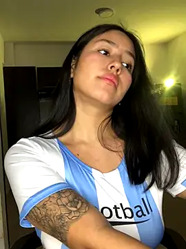 EmmaRossem live sex cam