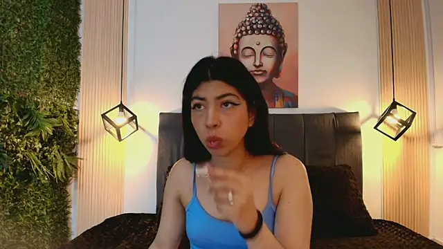 Cassie_bloom's cam snapshot