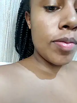 MoniqueMulberry's cam snapshot