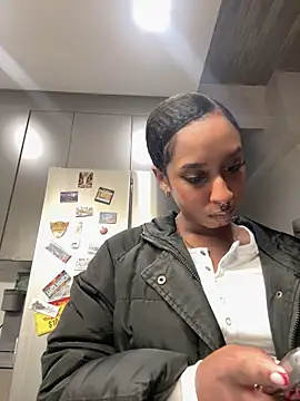 Your_Paris live sex cam