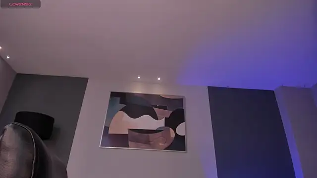 TinyAddams's cam snapshot