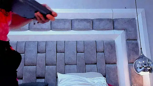 ElenaWatsonn's cam snapshot