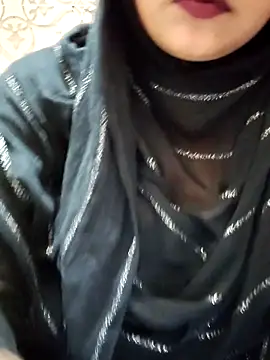 Indian-Nazia's cam snapshot