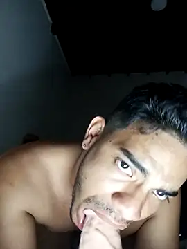 Moreno_latino_sex's cam snapshot