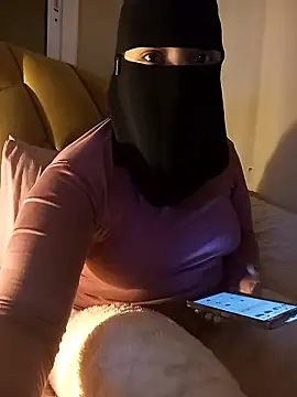 LONA-_-'s cam snapshot