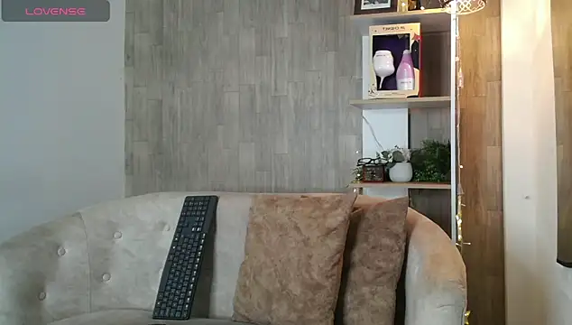 cortney_tayler's cam snapshot