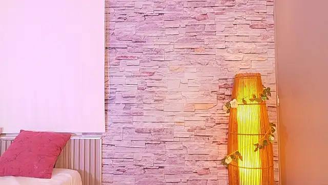 liz_monserrat_1's cam snapshot