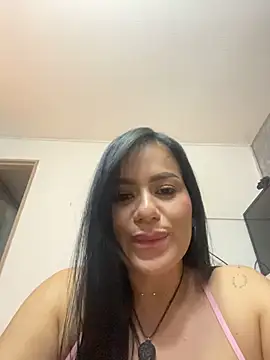 Miah_gomez_'s cam snapshot