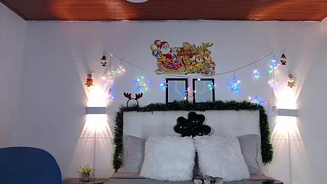 Megan_05_'s cam snapshot