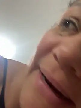 gabiTetas's cam snapshot