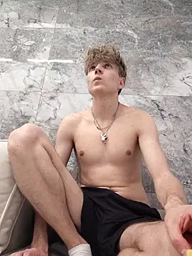 And25bn's cam snapshot