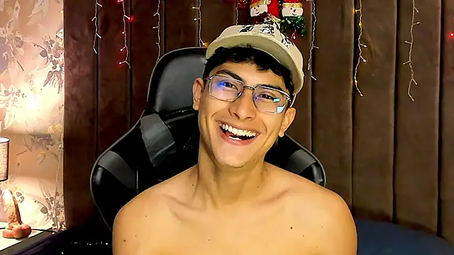 Aaron_Eze's cam snapshot