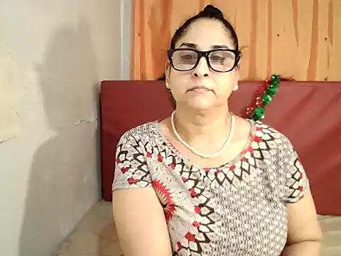 Indiankushy live sex cam