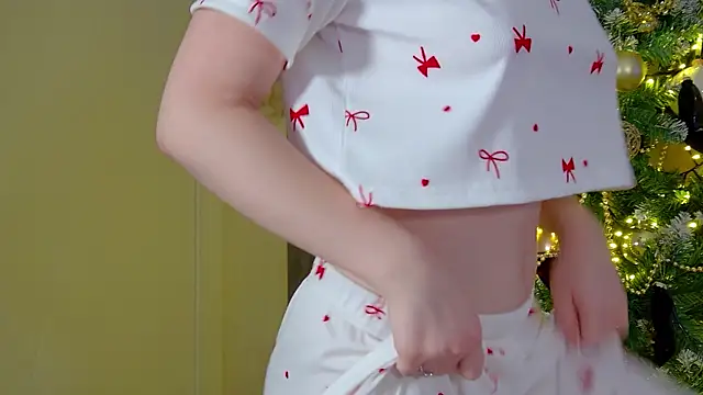 SelinSwarovski live sex cam