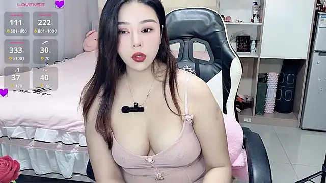 Ogravity_ live sex cam