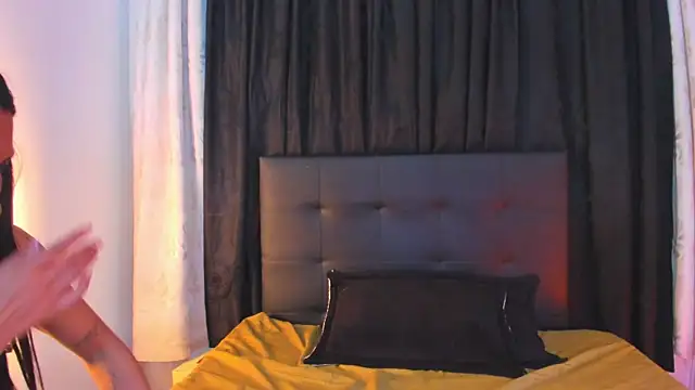 liaa_herrera's cam snapshot