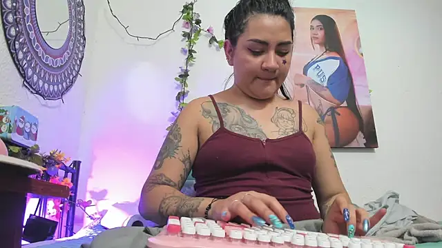 Hanna_moore10's cam snapshot