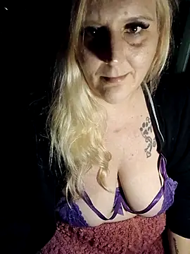 BecciDeluxe's cam snapshot