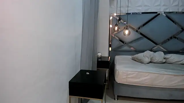 OliIverr22 live sex cam