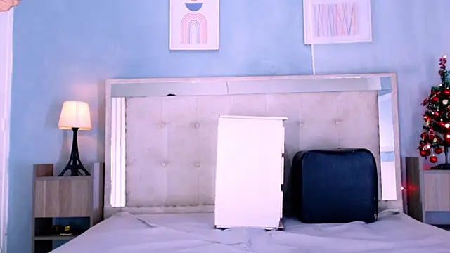 DamianAndMAximoo's cam snapshot