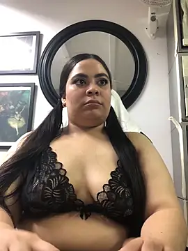 Monserratt_J's cam snapshot