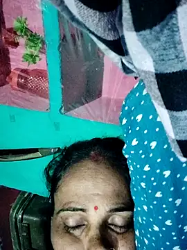 Pooja750's cam snapshot