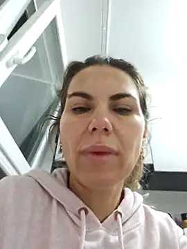 FeliciaKrige's cam snapshot