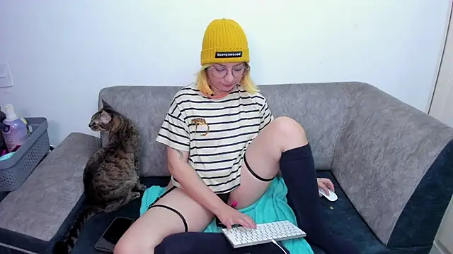 Morganoctiss's cam snapshot