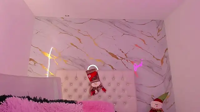 silvana__miller's cam snapshot