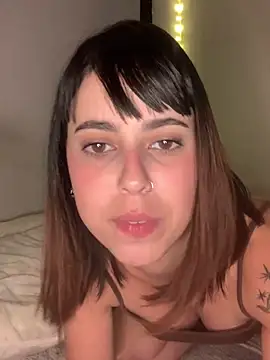 ninapellegrini17's cam snapshot