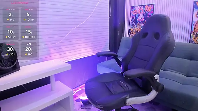 AnitaBrook's cam snapshot