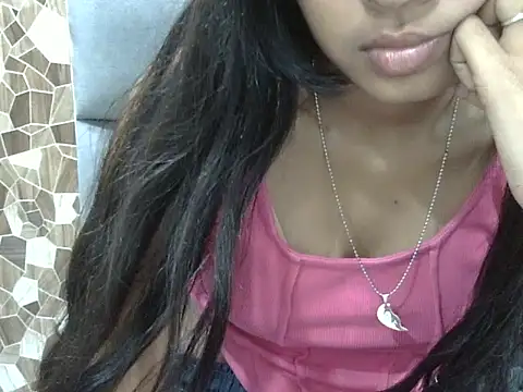 SEXY_PRIYA83's cam snapshot