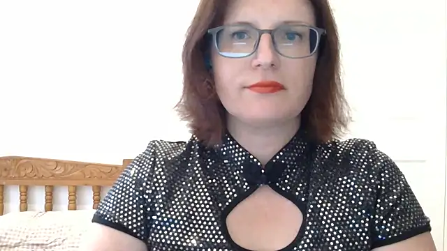 Domina_Tasselina_Goddess's cam snapshot