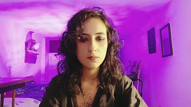 atenea_dragon__'s cam snapshot